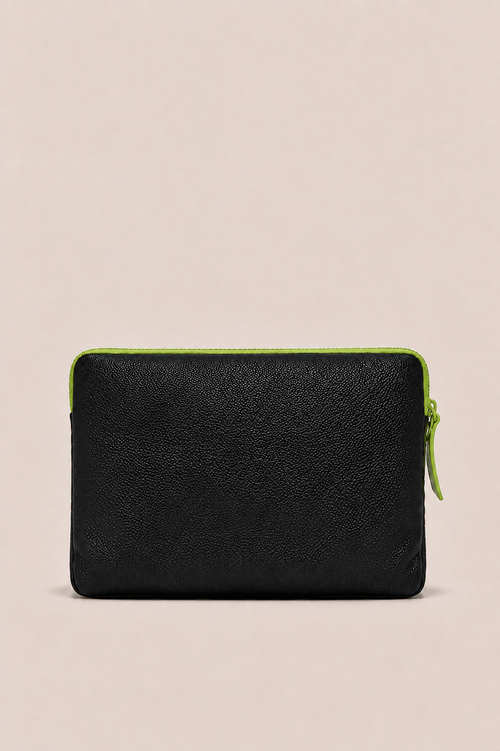 Load image 1 in gallery view. The Padded Laptop Case: Black