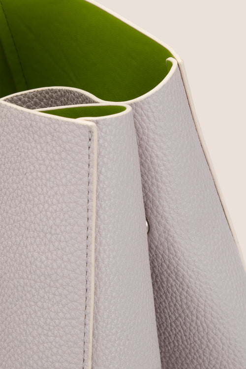 Load image 1 in gallery view. The Oversized Tote Bag: Beige