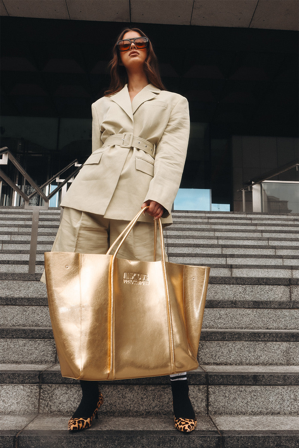 The Oversized Tote Bag: Gold Metallic
