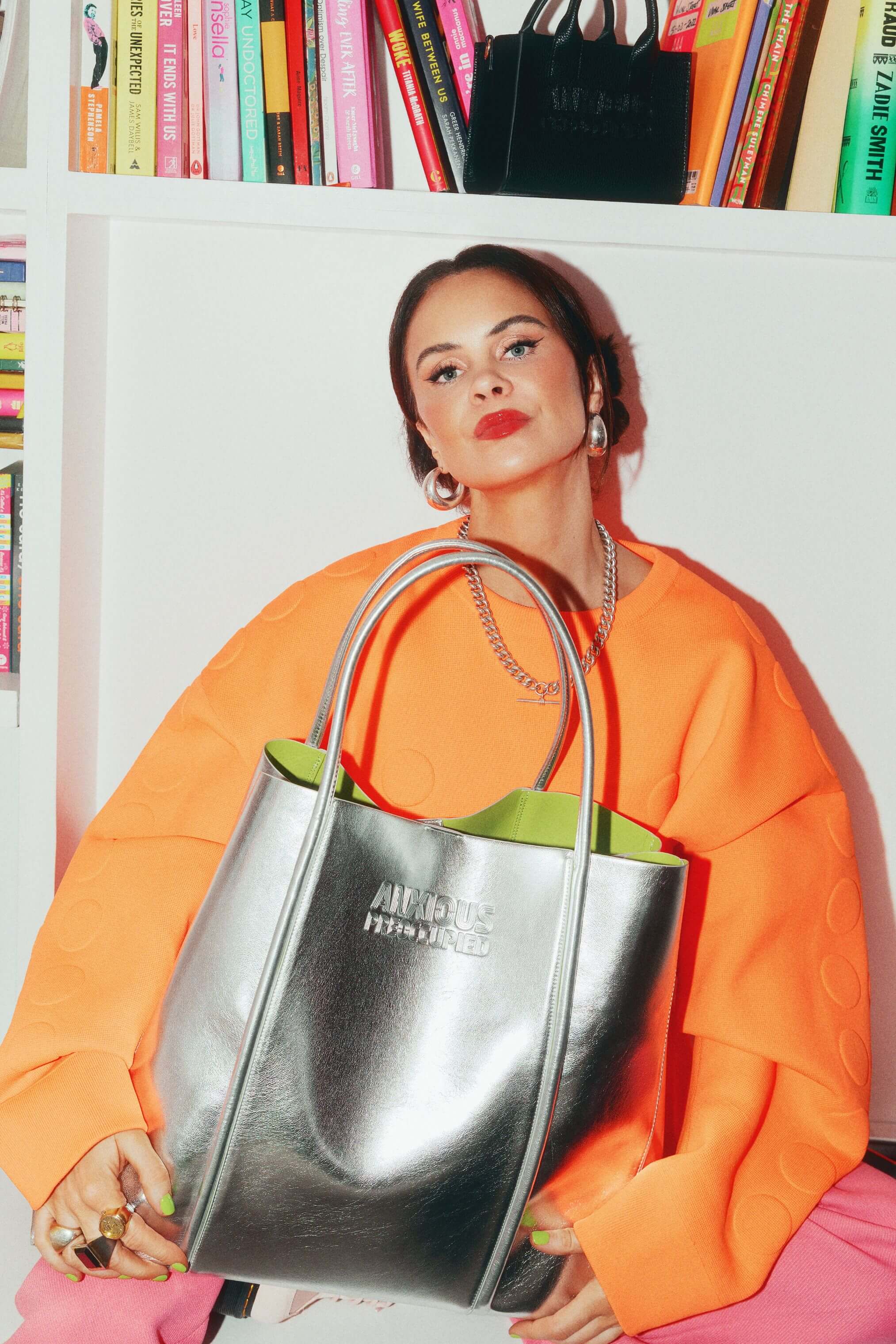 The Oversized Tote Bag: Silver Metallic