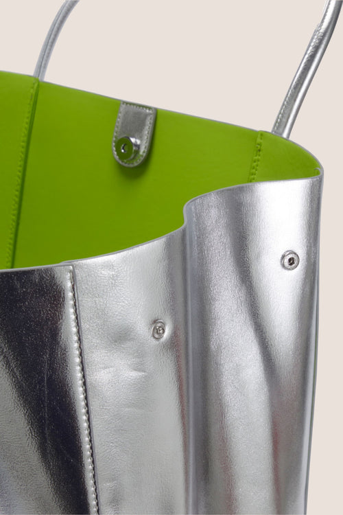 Load image 1 in gallery view. The Mid Tote Bag: Silver Metallic
