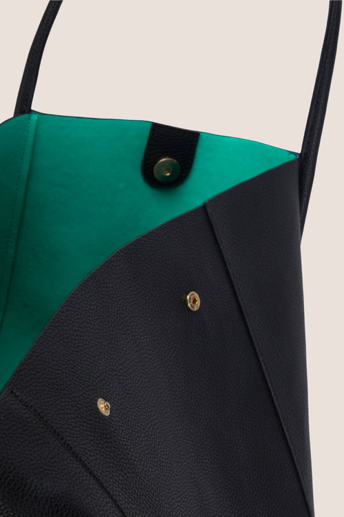Load image 1 in gallery view. The Oversized Tote Bag: Black