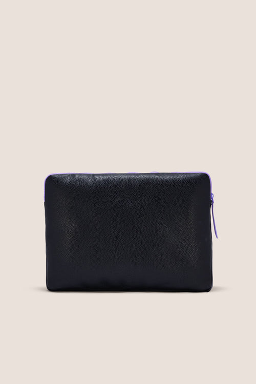 Load image 1 in gallery view. The Padded Laptop Case: Black