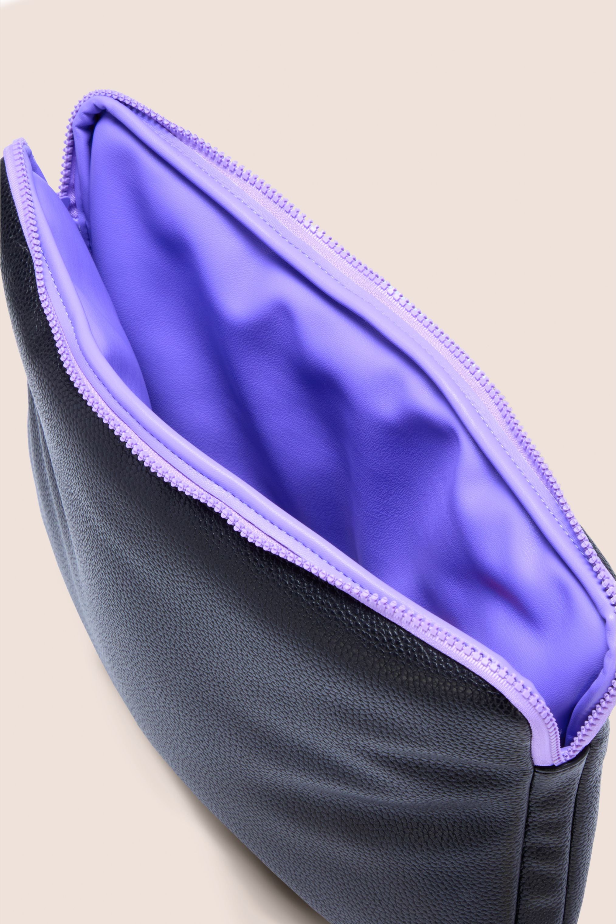 The Padded Laptop Case: Black
