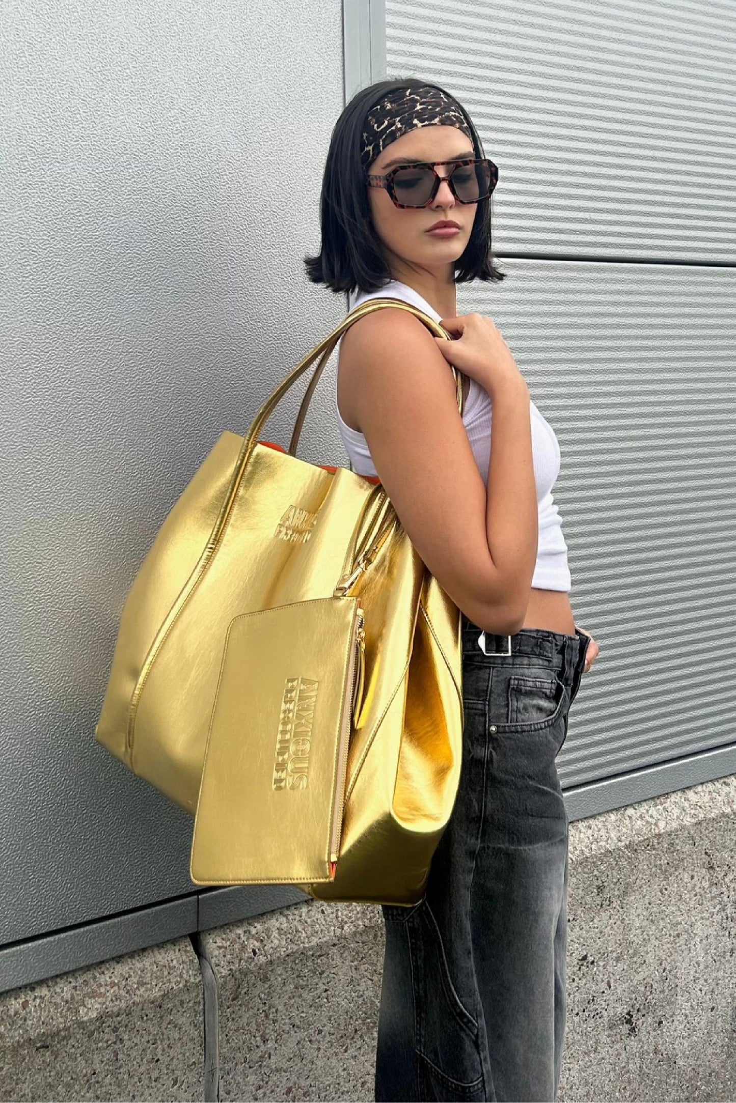 The Oversized Tote Bag: Gold Metallic