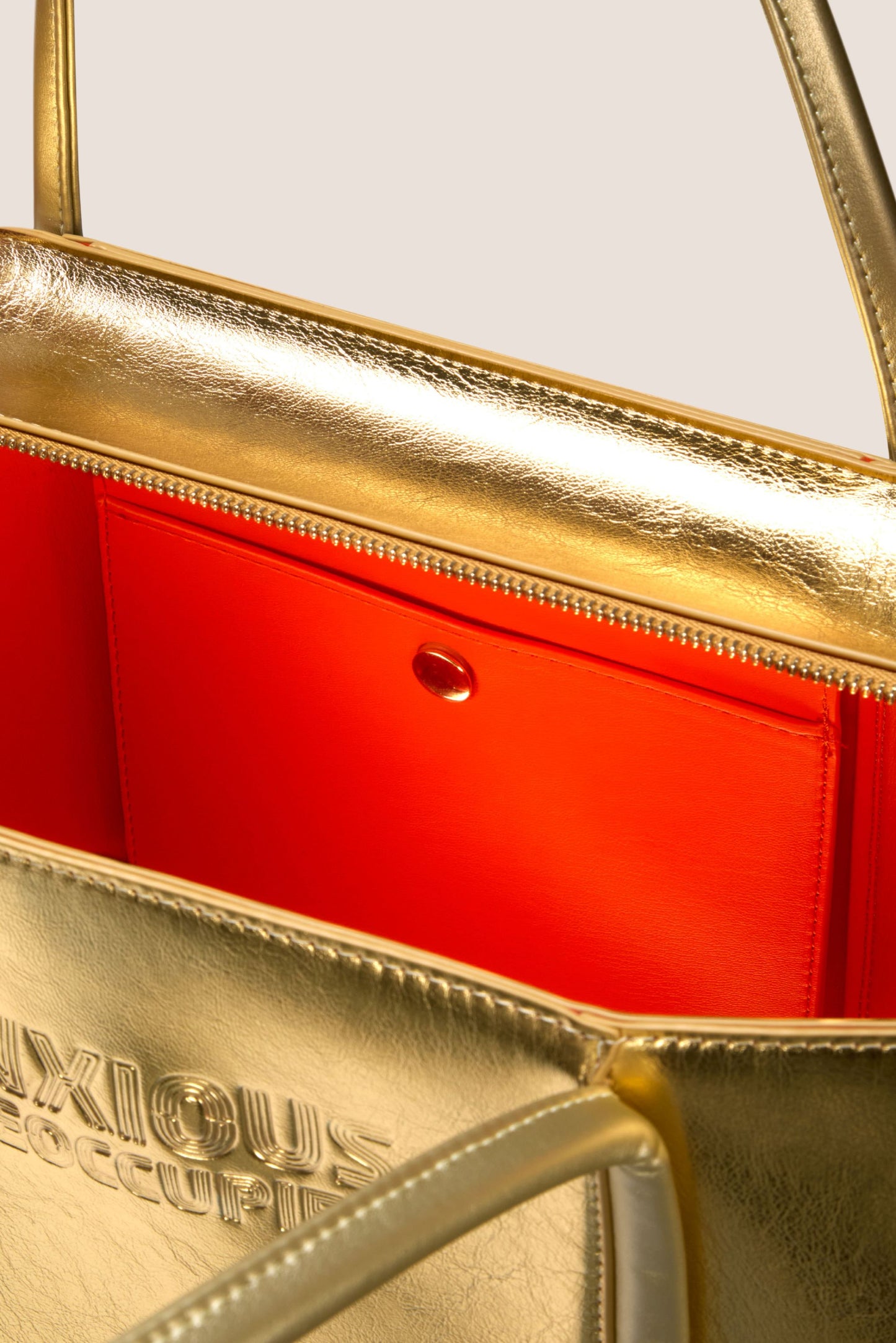 The Zipped Mid Tote Bag: Gold Metallic